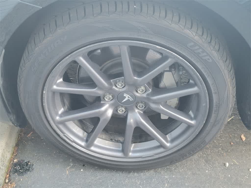 Thumbnail: 2019 Tesla Model 3 - 2