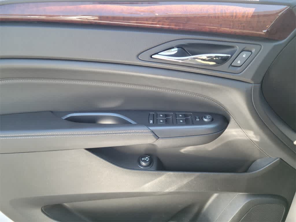 Thumbnail: 2013 Cadillac SRX - 19