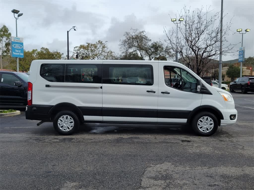 Thumbnail: 2020 Ford Econoline - 8