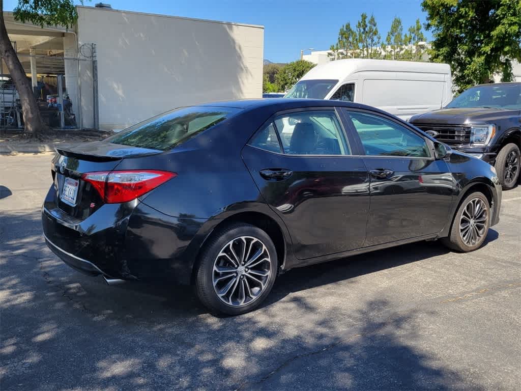 2015 Toyota Corolla S 6