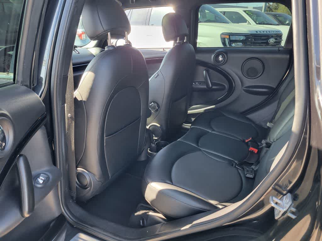 Thumbnail: 2014 MINI Cooper Countryman - 11