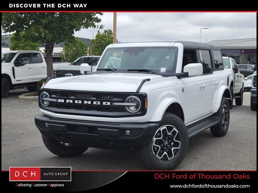 New 2025 Ford Bronco Outer Banks SUV
