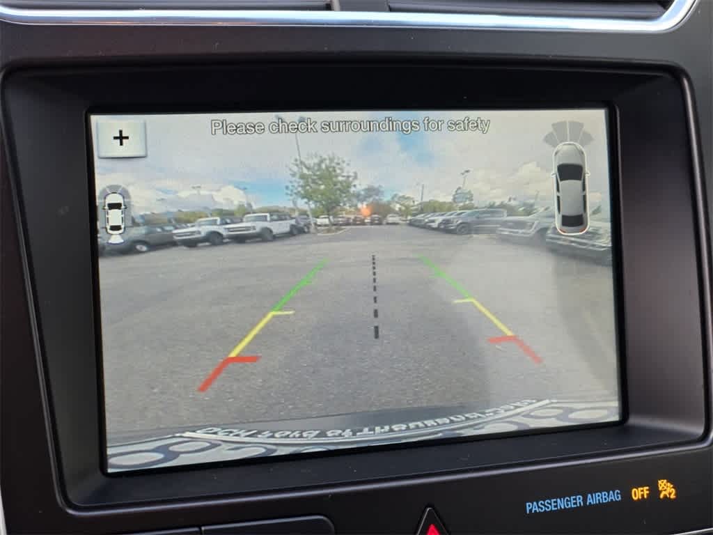 Thumbnail: 2017 Ford Explorer - 22