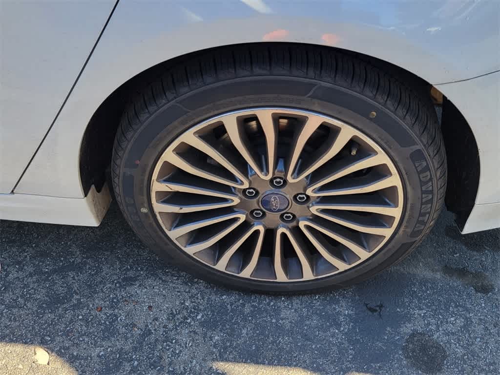 Thumbnail: 2017 Ford Fusion - 3