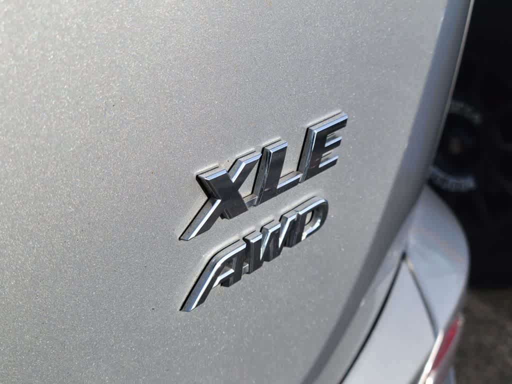 Thumbnail: 2016 Toyota RAV4 - 6