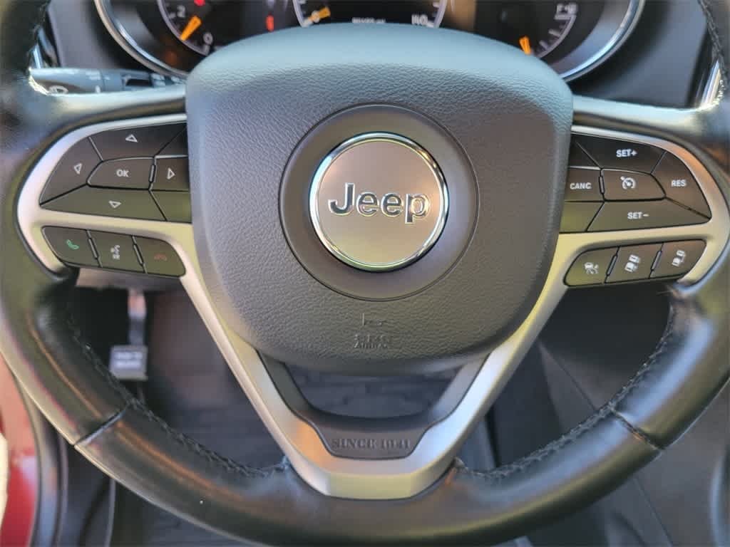 Thumbnail: 2021 Jeep Grand Cherokee - 17