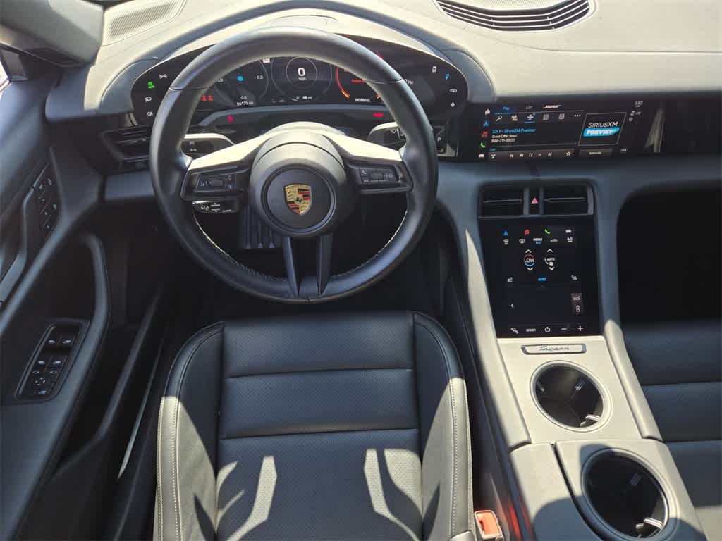 Thumbnail: 2022 Porsche Taycan - 12