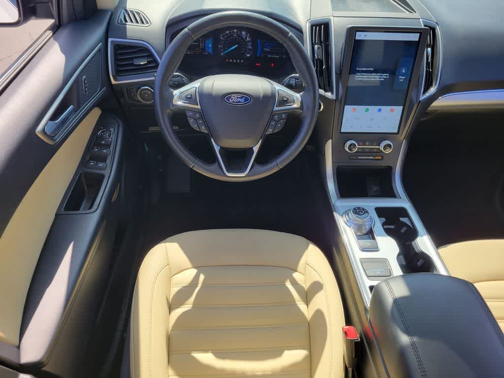 Thumbnail: 2022 Ford Edge - 13