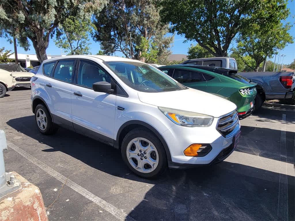 Thumbnail: 2017 Ford Escape - 10