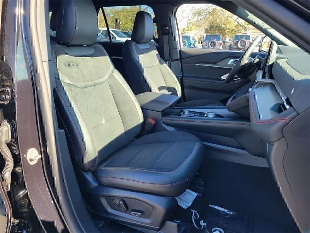 Thumbnail: 2026 Ford Explorer - 16
