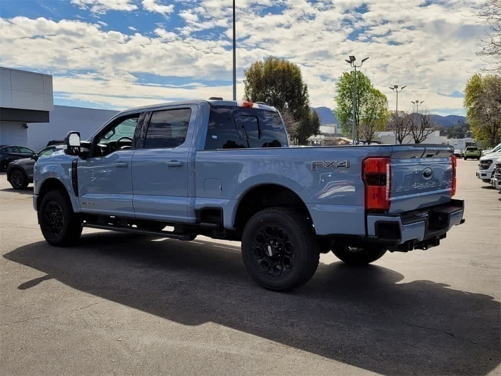 2025 Ford F-250 Lariat 3