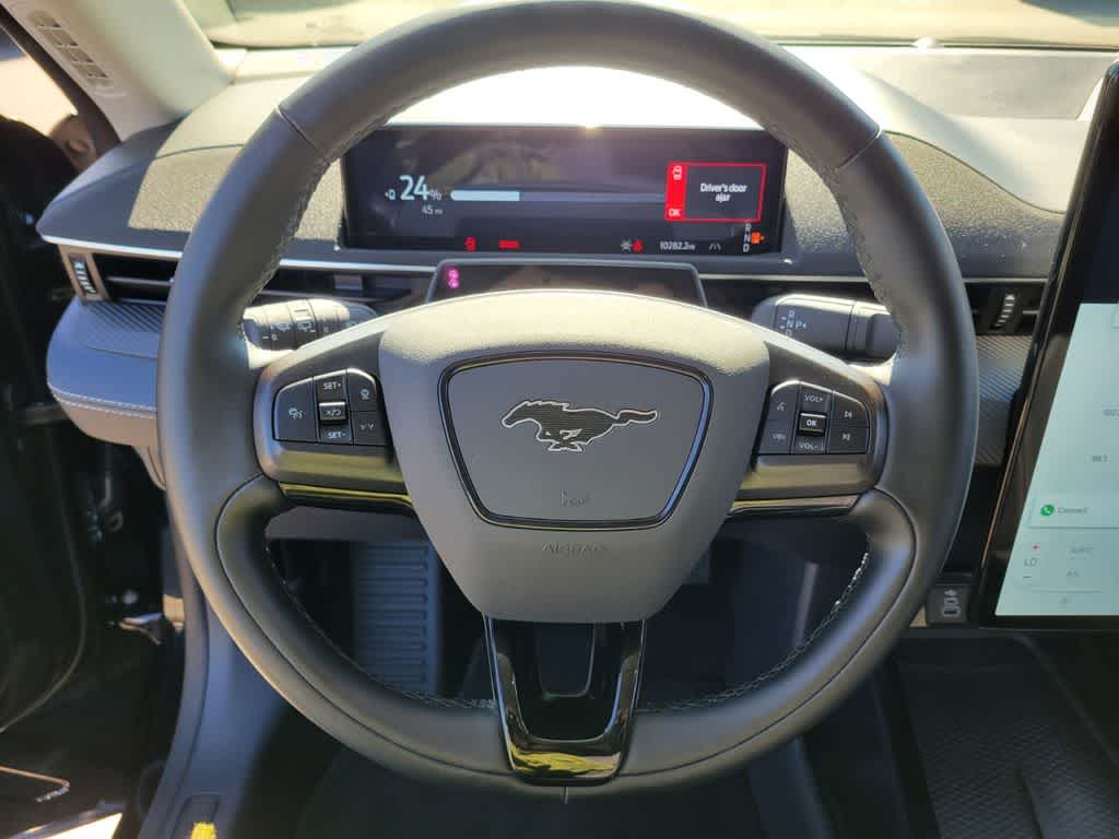 Thumbnail: 2025 Ford Mustang Mach-E - 17