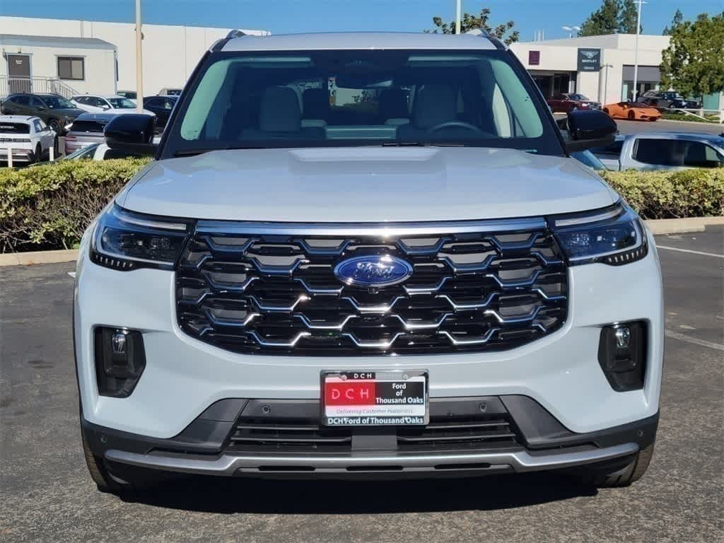 Thumbnail: 2025 Ford Explorer - 8