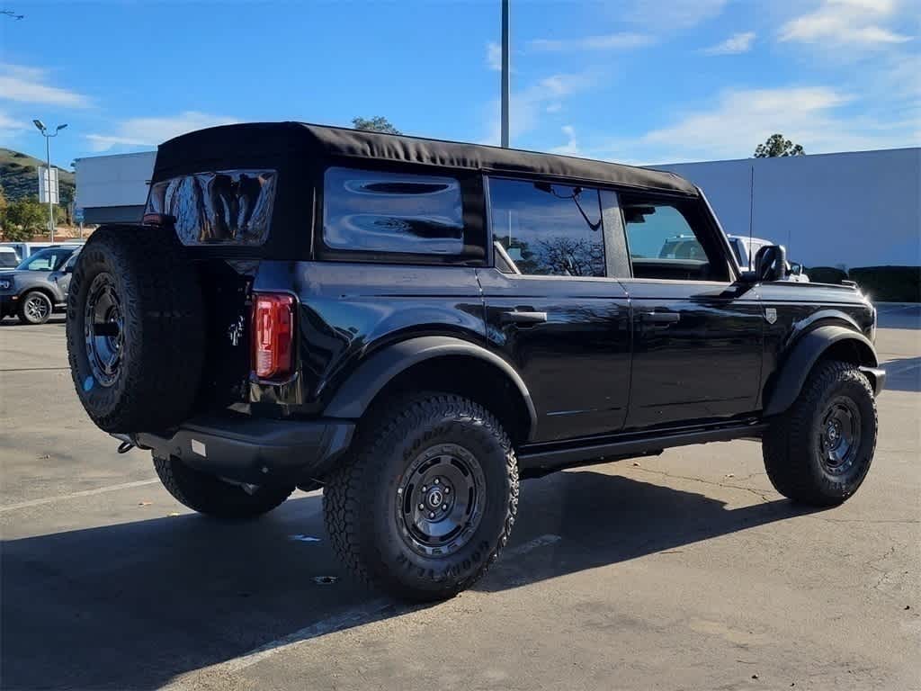 Thumbnail: 2025 Ford Bronco - 5