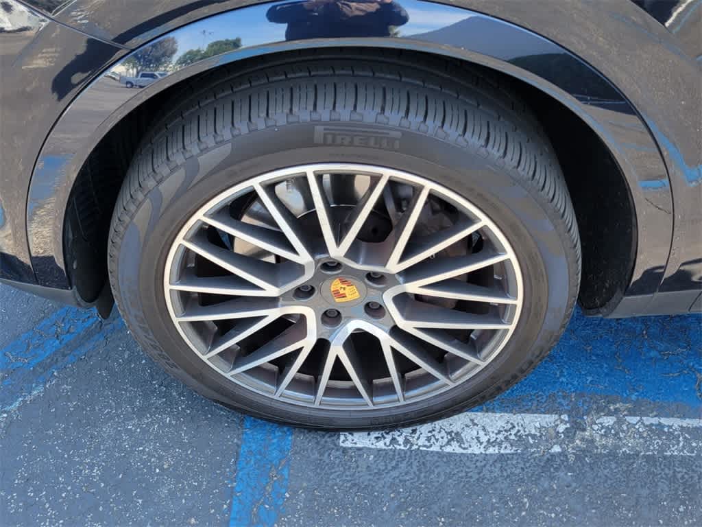 2021 Porsche Cayenne  2