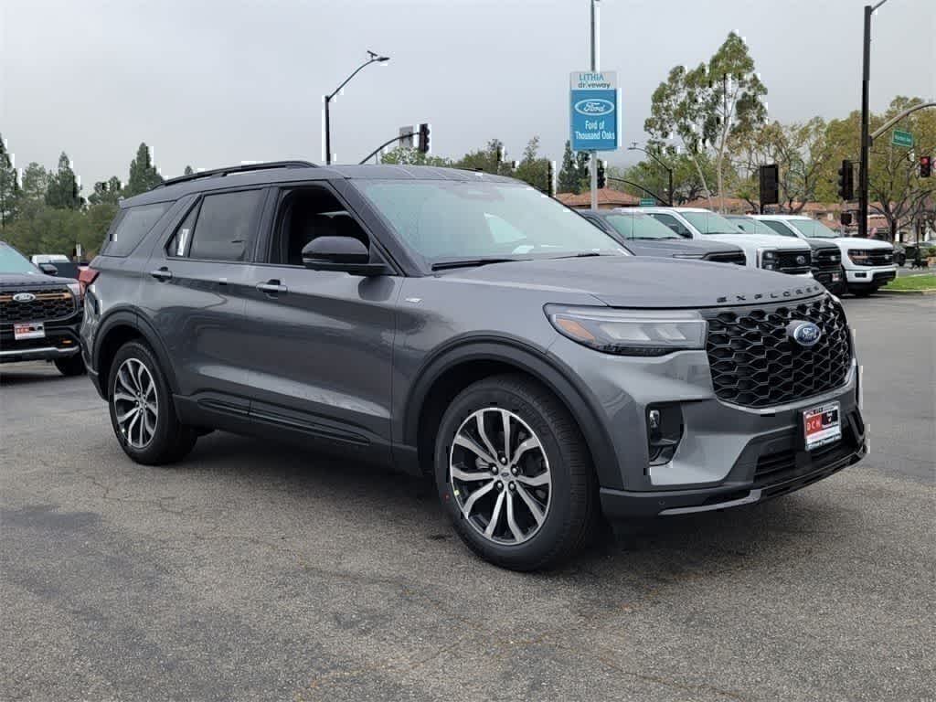 Thumbnail: 2026 Ford Explorer - 8