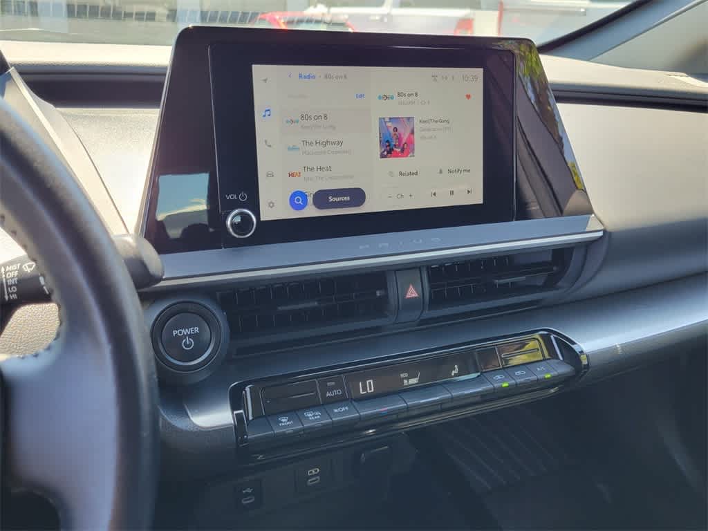 2023 Toyota Prius LE 19
