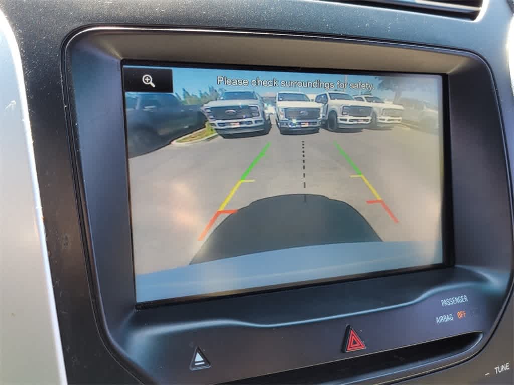 Thumbnail: 2015 Ford Explorer - 21