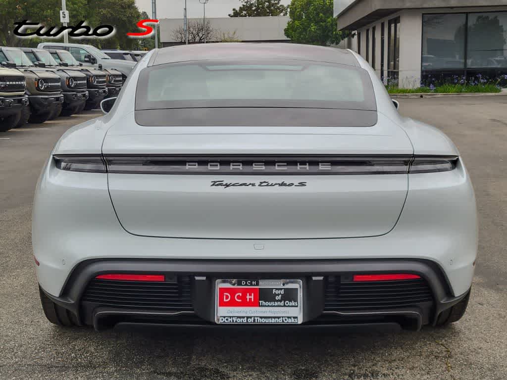 Thumbnail: 2021 Porsche Taycan - 7