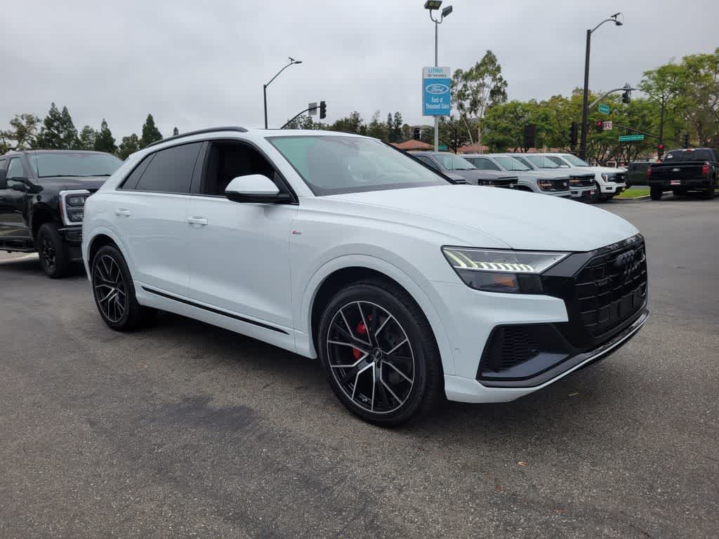 Thumbnail: 2022 Audi Q8 - 6