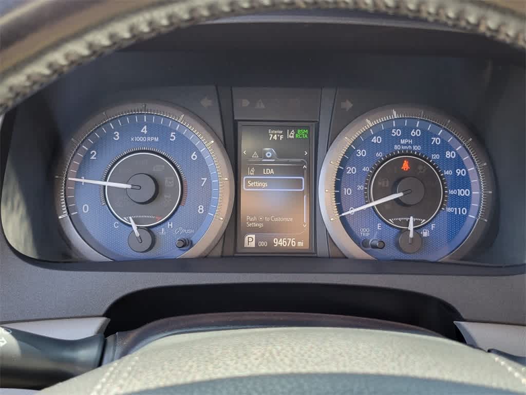 2018 Toyota Sienna XLE 22