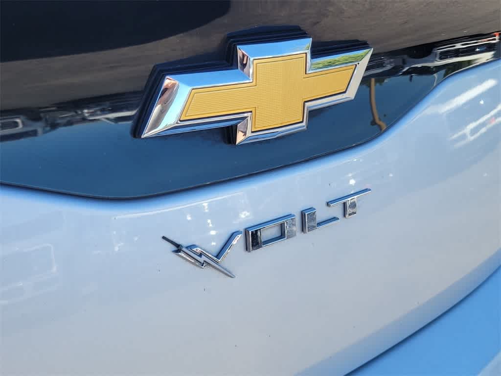 Thumbnail: 2017 Chevrolet Volt - 5