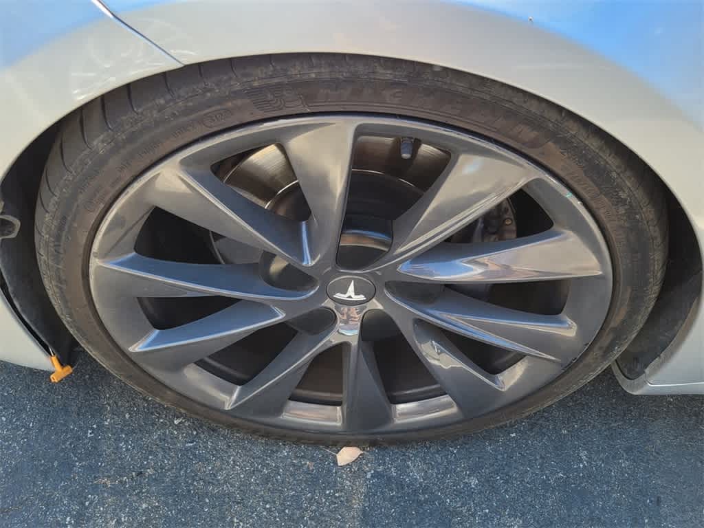 Used 2018 Tesla Model S 100D with VIN 5YJSA1E2XJF259426 for sale in Thousand Oaks, CA