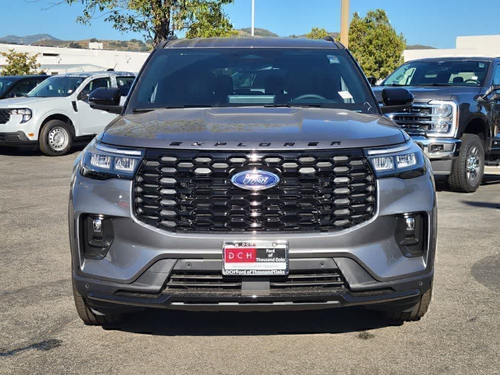 Thumbnail: 2026 Ford Explorer - 7