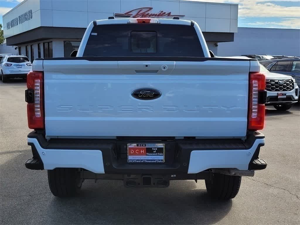 2025 Ford F-250 Lariat photo 4