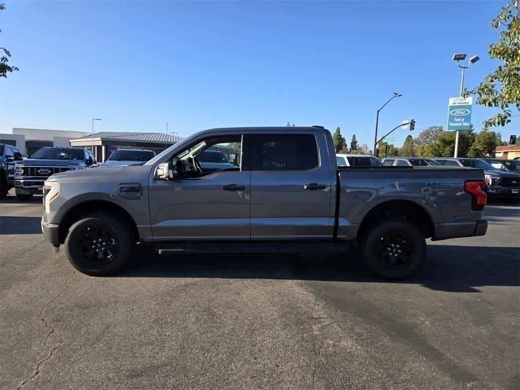 New 2025 Ford F-150 Lightning XLT TRUCK
