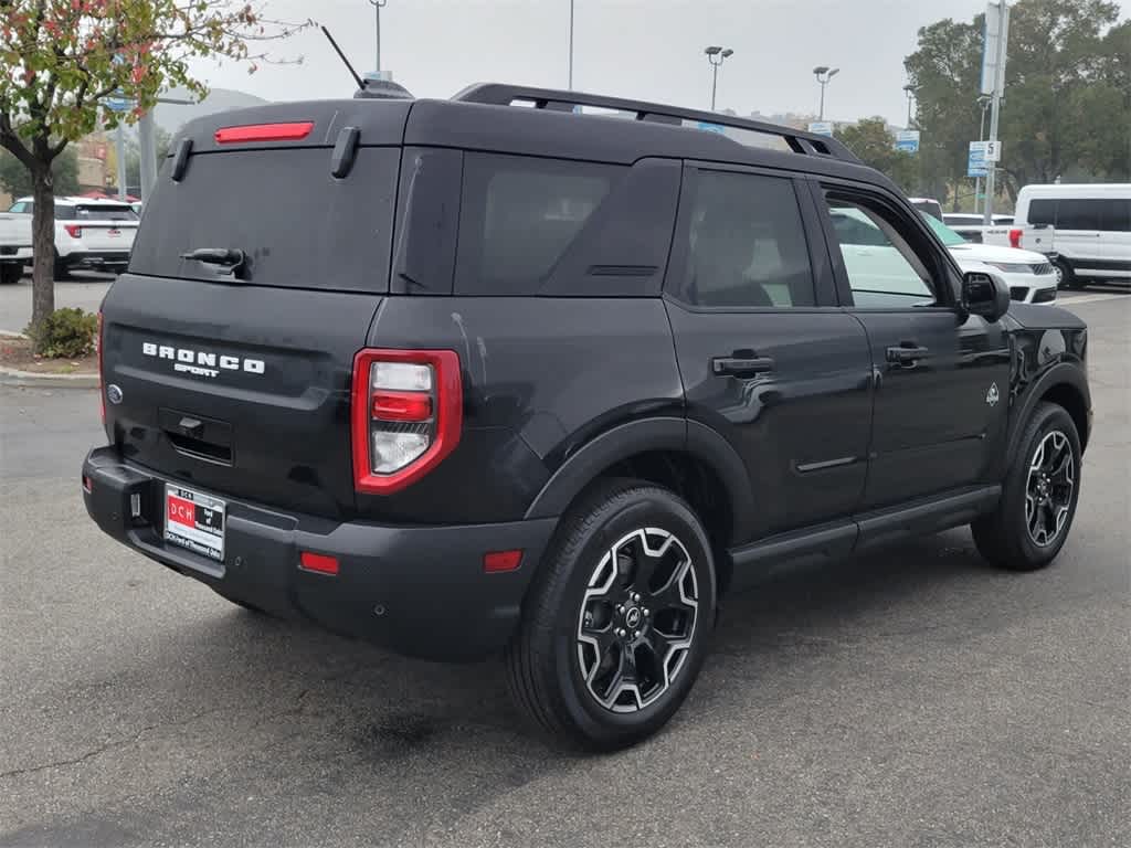 Thumbnail: 2025 Ford Bronco Sport - 5