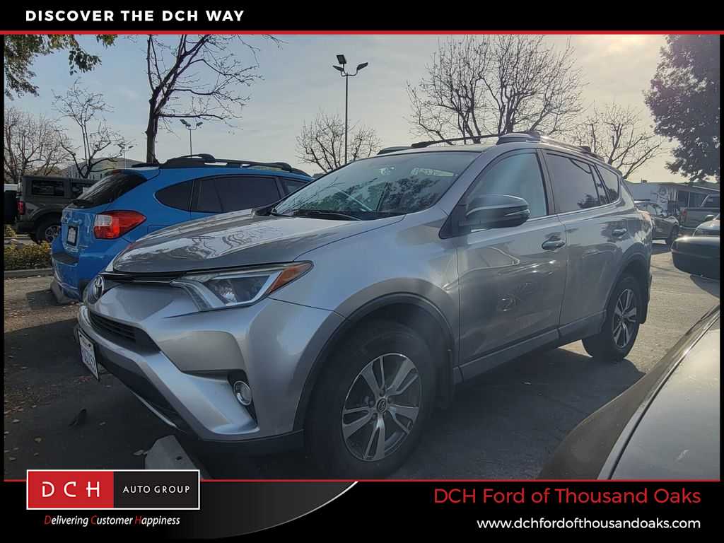 Thumbnail: 2016 Toyota RAV4 - 1