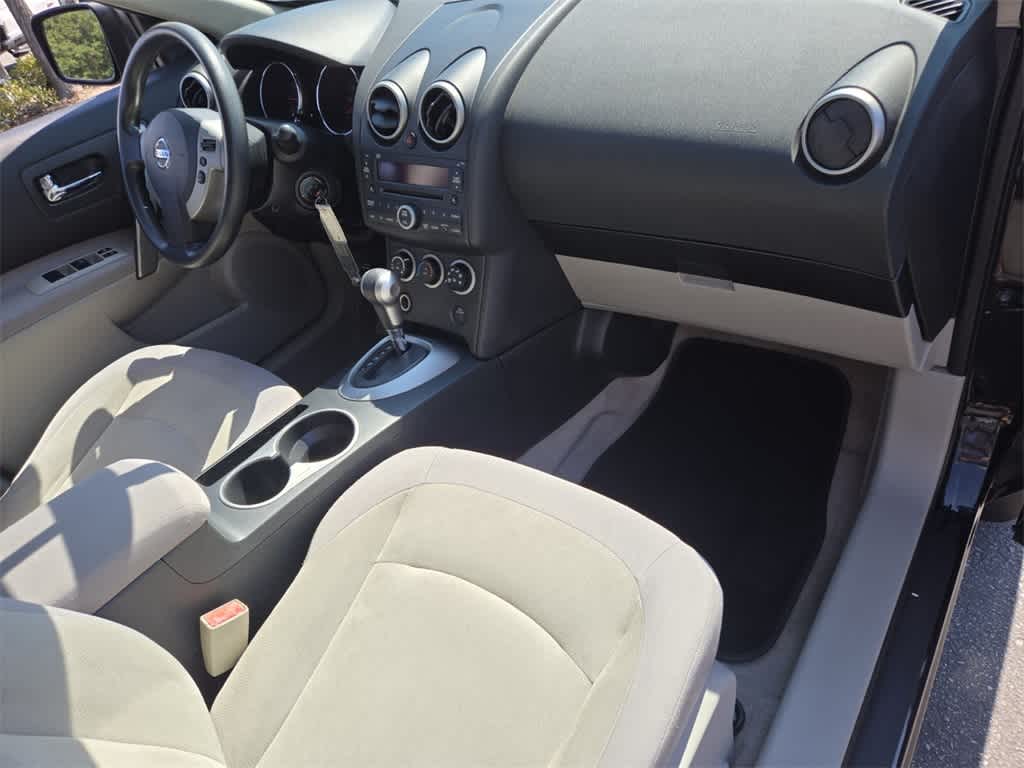 Thumbnail: 2009 Nissan Rogue - 16