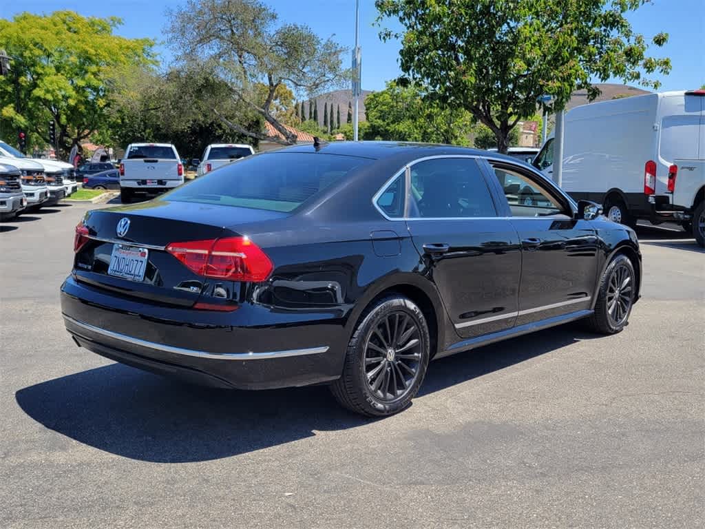 Thumbnail: 2016 Volkswagen Passat - 7