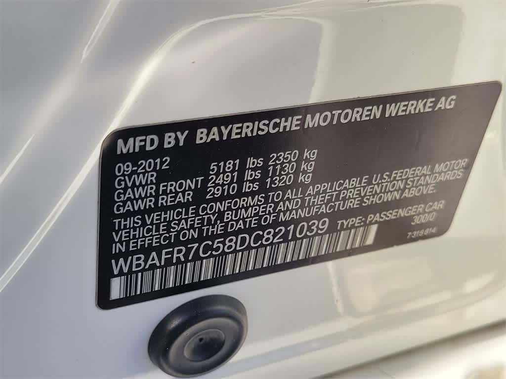 Thumbnail: 2013 BMW 5 Series - 17