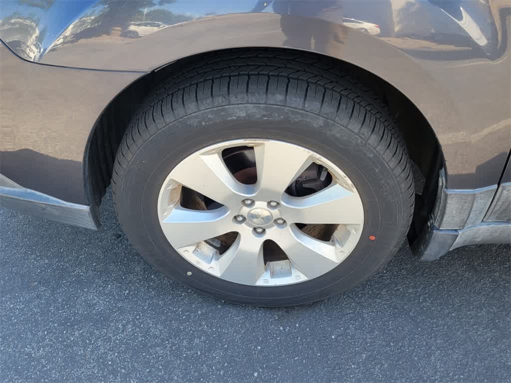 2011 Subaru Outback 2.5i Limited 3