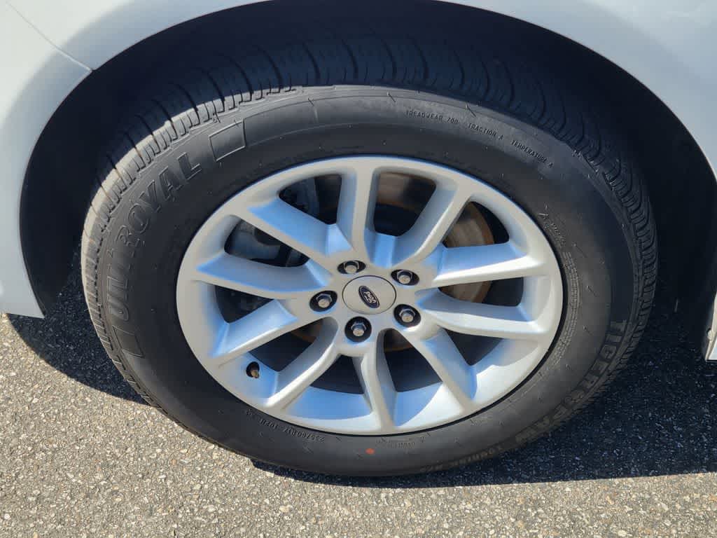 Thumbnail: 2019 Ford Flex - 6
