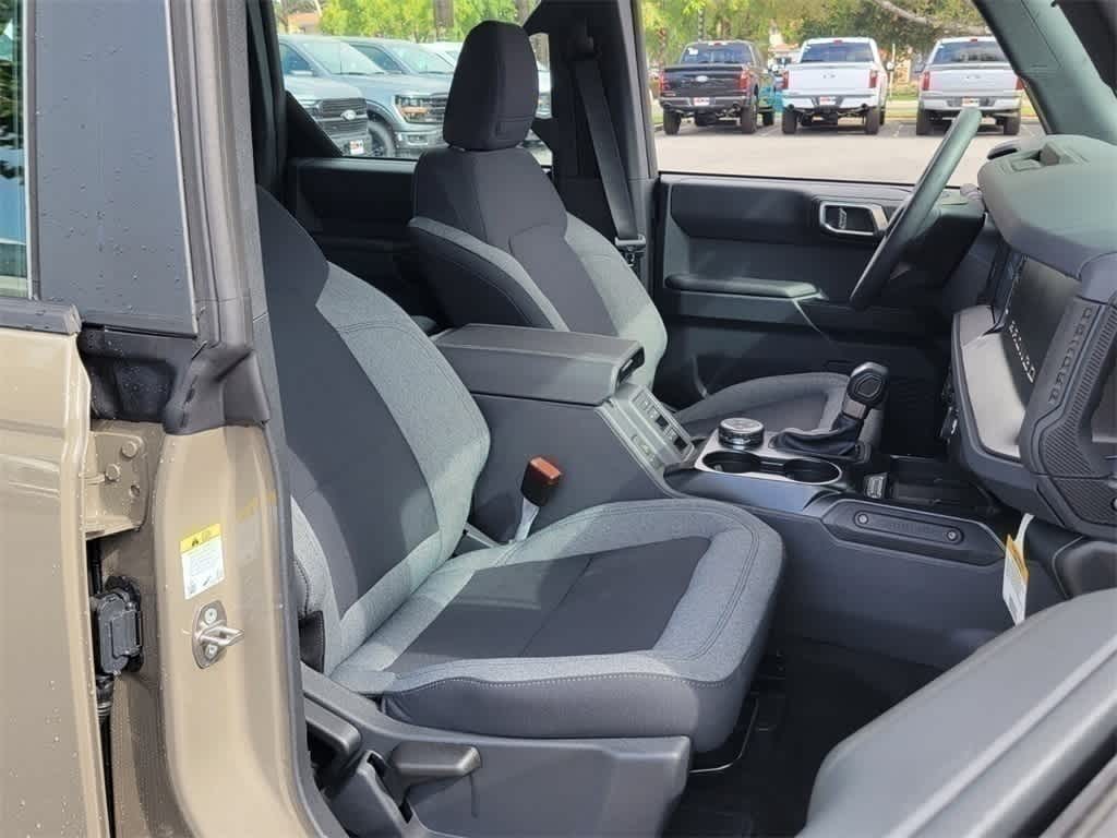 Thumbnail: 2025 Ford Bronco - 14