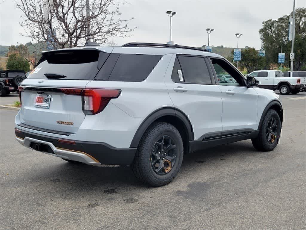 Thumbnail: 2026 Ford Explorer - 6