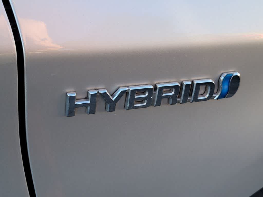 Thumbnail: 2010 Toyota Prius - 10