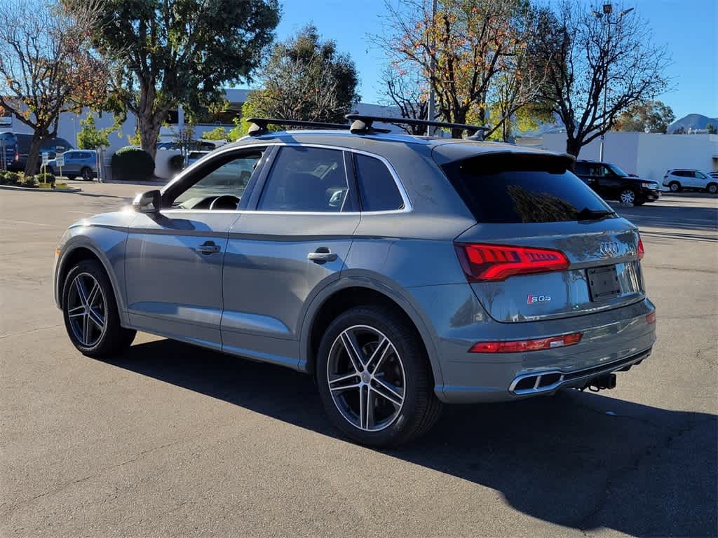Thumbnail: 2020 Audi SQ5 - 3
