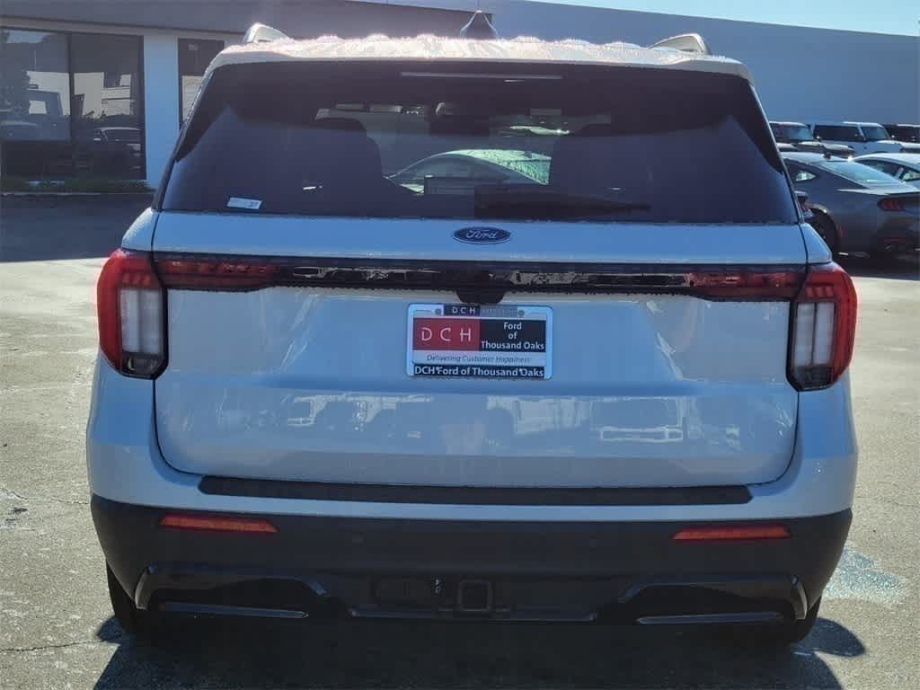 Thumbnail: 2026 Ford Explorer - 4