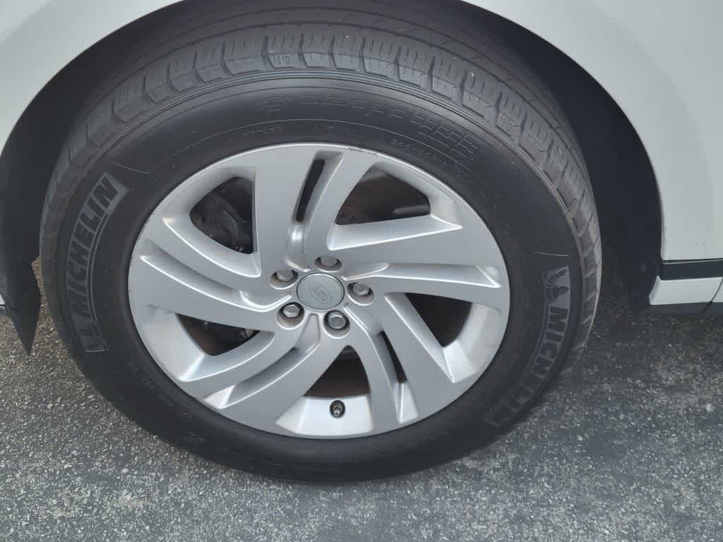 Thumbnail: 2020 Land Rover Range Rover Evoque - 2