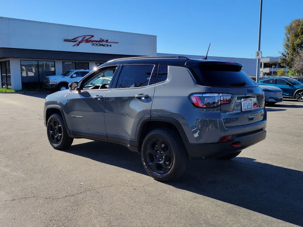 Thumbnail: 2022 Jeep Compass - 3