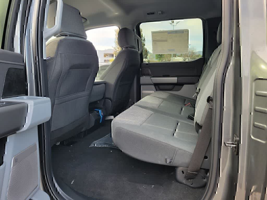 2026 Ford F-250 Super Duty XLT - Photo 13
