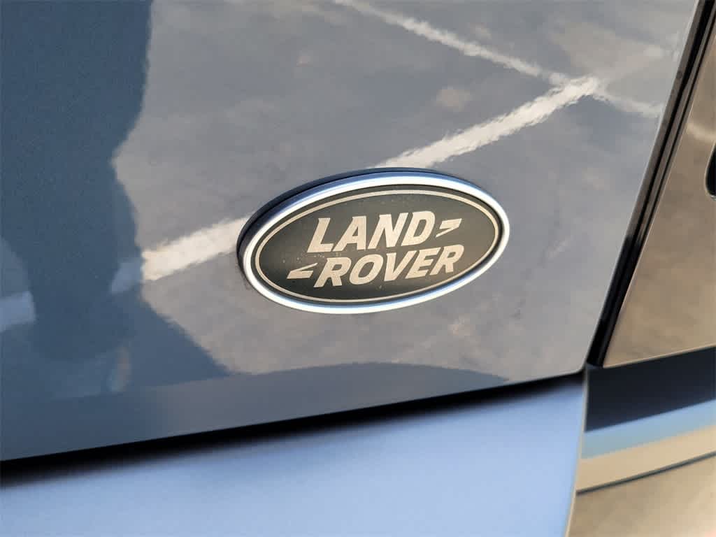 Thumbnail: 2021 Land Rover Defender - 6