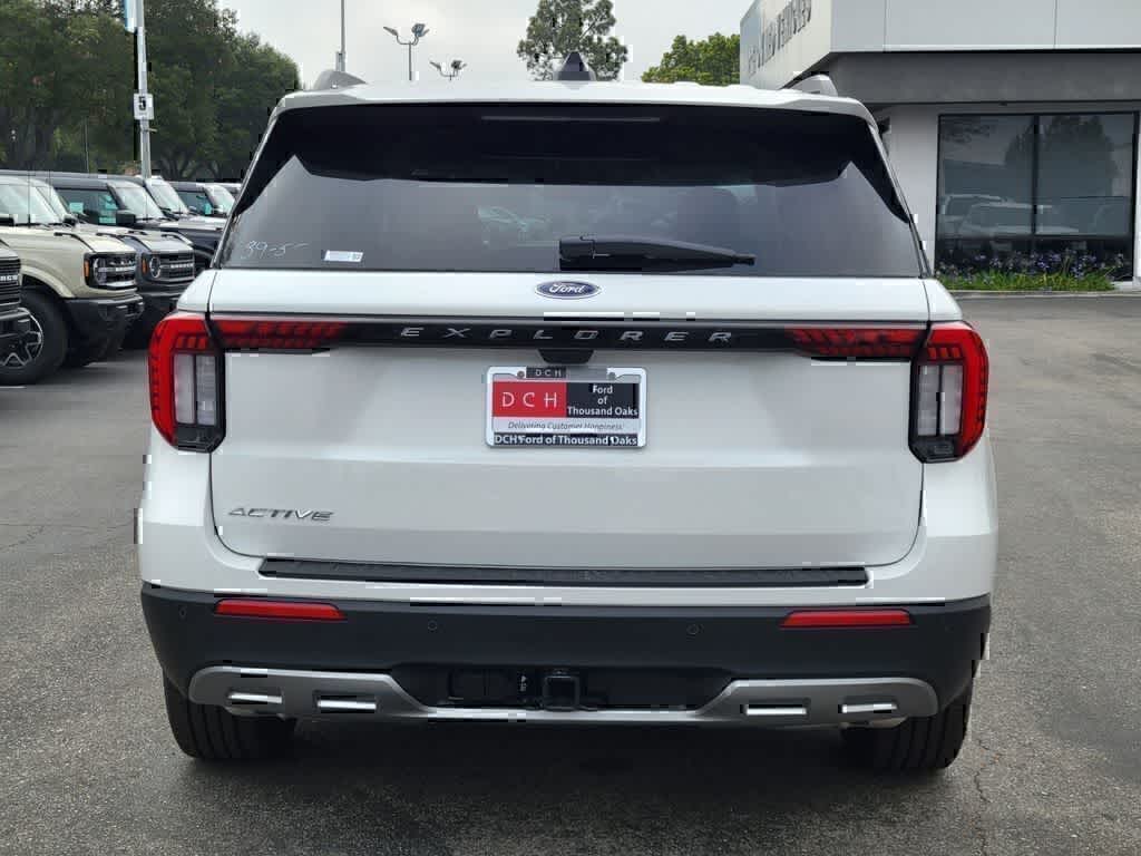 Thumbnail: 2026 Ford Explorer - 4