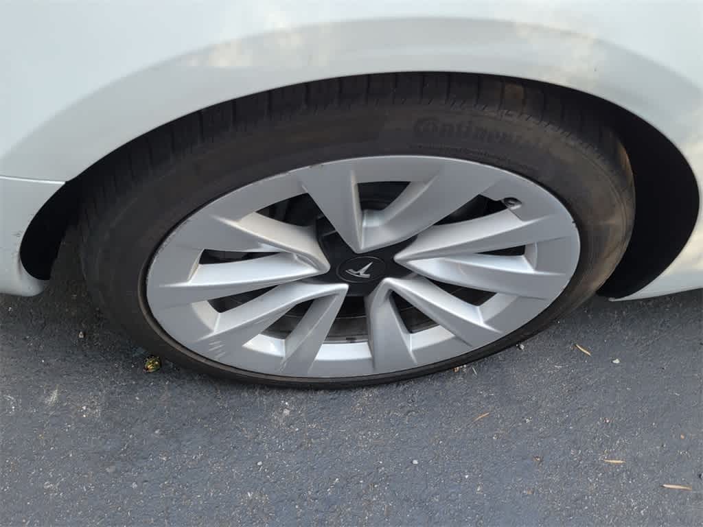Thumbnail: 2022 Tesla Model 3 - 7