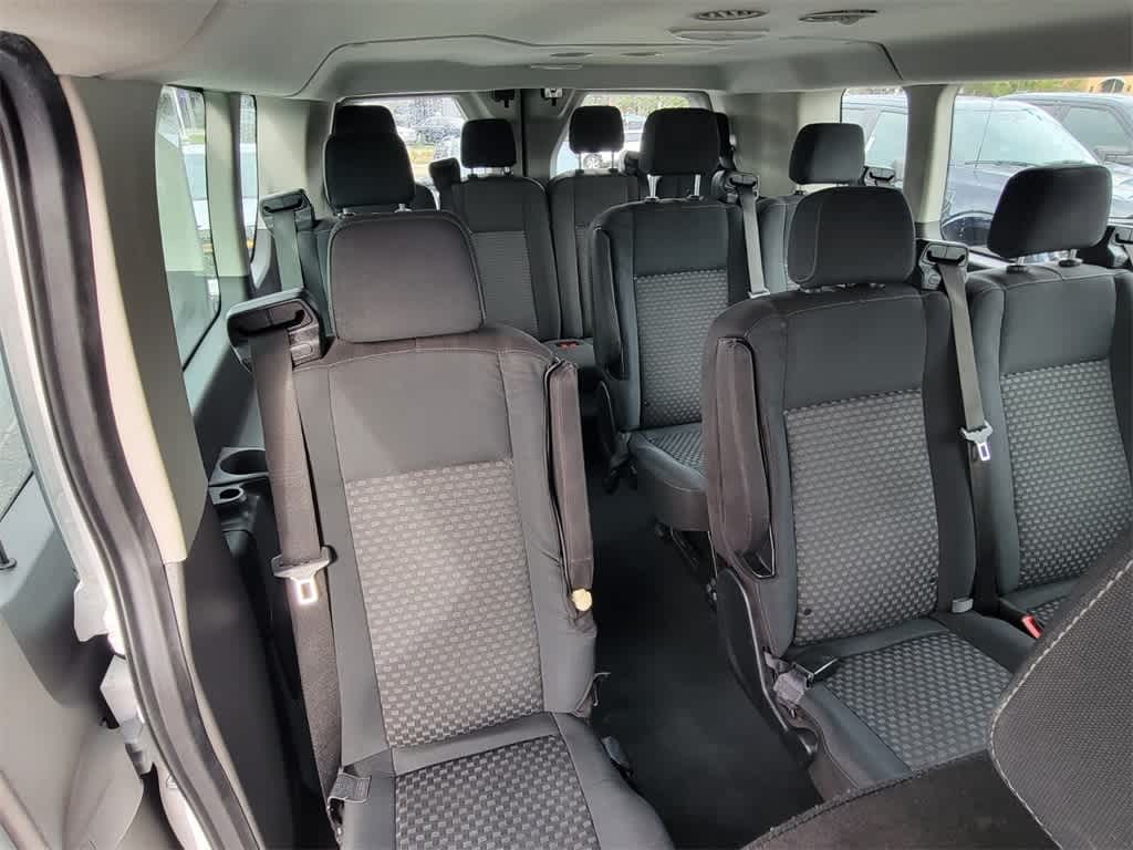 Thumbnail: 2020 Ford Econoline - 15