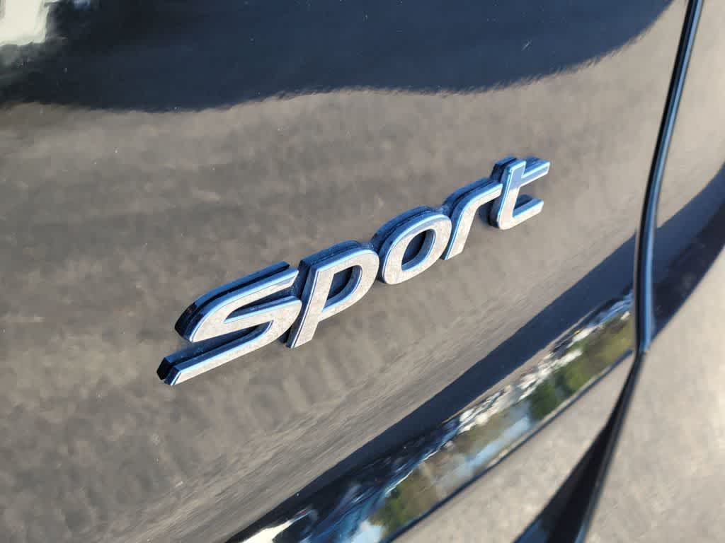 Thumbnail: 2017 Hyundai Santa Fe - 5